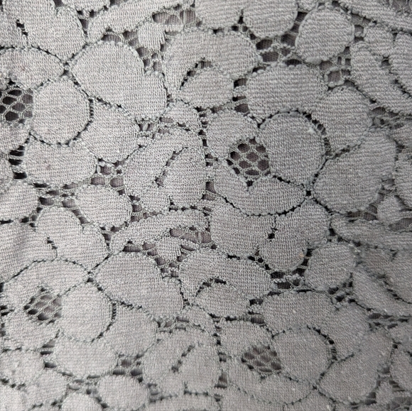 Floral lace tank top gray American eagle size Medium - Picture 4 of 5